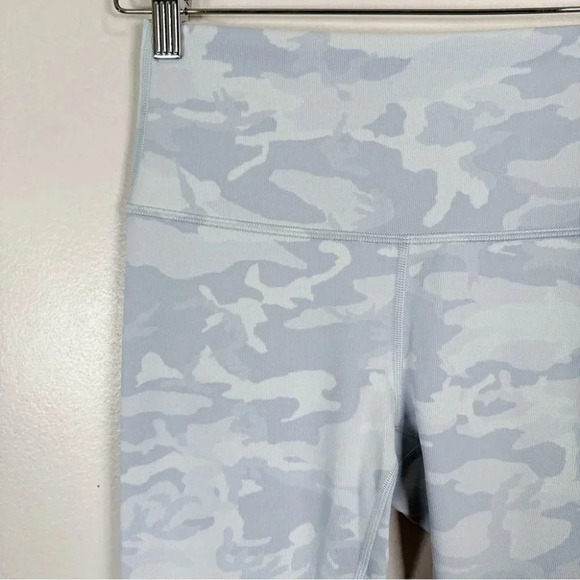 Lululemon Wunder Under High-Rise Tight 25" Luxtreme - Picture 5 of 16